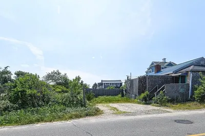 137 Old Point Road 1