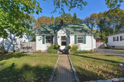 221 Fountain Street 1