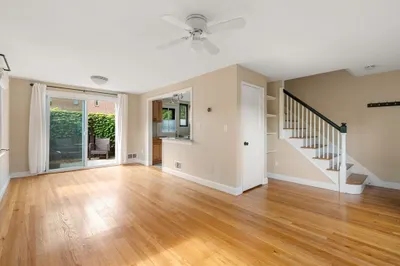 956 Belmont #956 1