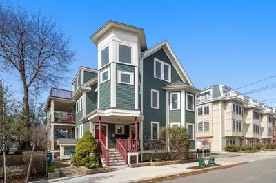 273 Walden St #3