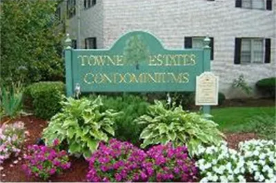 104 Lake Shore #1 1
