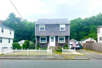 224 Linwood St 1