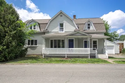 7 Dewey Avenue
