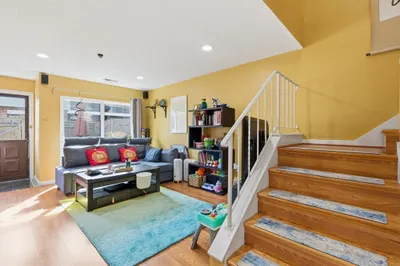 64 Rosewood Dr #64 1