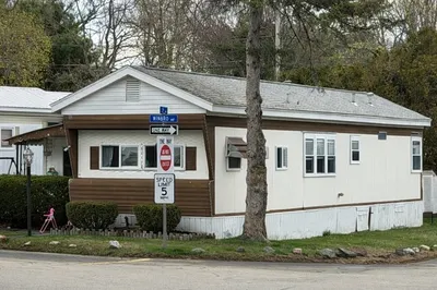 181 Boston Post Road E Rd #66 1