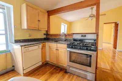 45 Tudor Street #9 1
