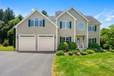 3 Apple Rock Rd