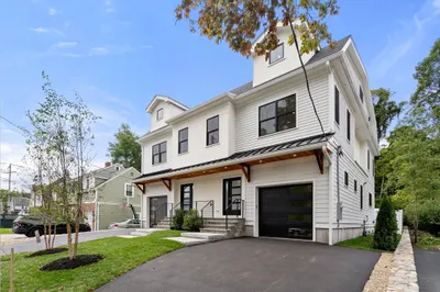 73 Cloverdale Rd #73