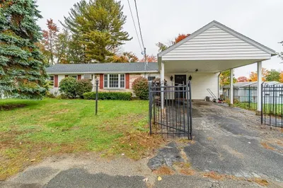 35 Bernadette St 1