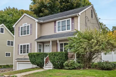 44 Rockridge Road 1
