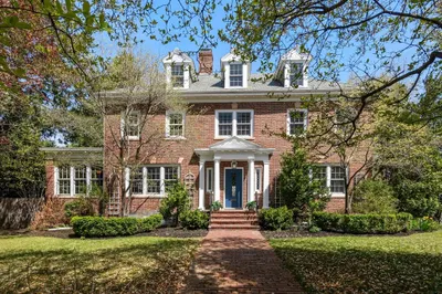 405 Commonwealth Ave