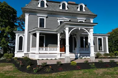 11 Lowell Road #1B 1
