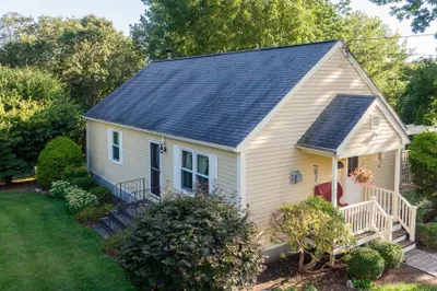 298 Torrey Rd