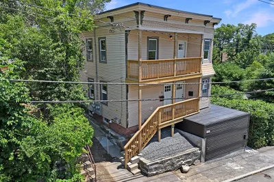 8 Sheldon St 1