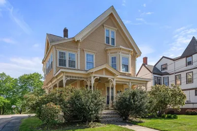 55 Dean Ave