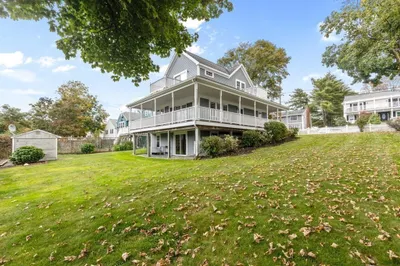 52 Parke Ave