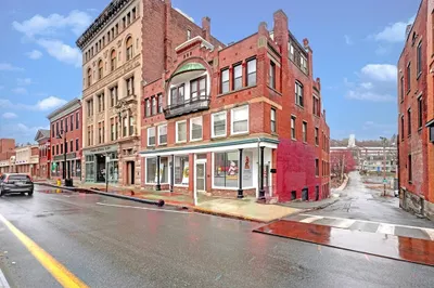 773-779 Main St