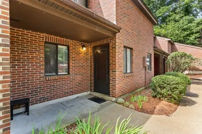 20 Highwood Dr #20 1