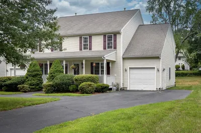 9 1/2 Carroll Road #B 1