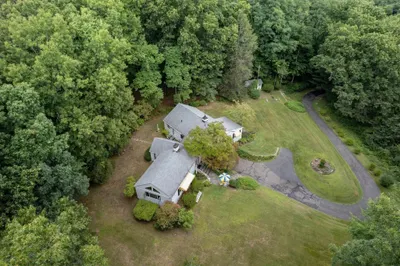 134 Maplewood Terrace 1