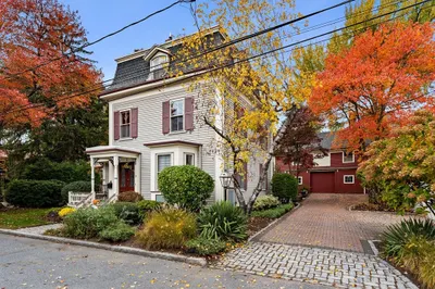 21 Avon Place 1