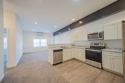 2 S Grove St #220