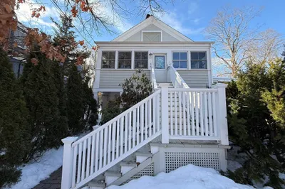 69 Seaverns Avenue #1