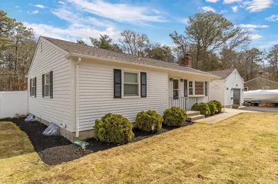 80 Coolidge Rd 1