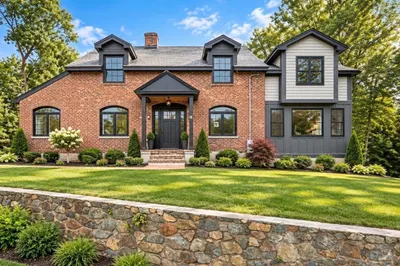 6 Lovis Ave 1