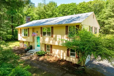 23 Pikes Hill 1