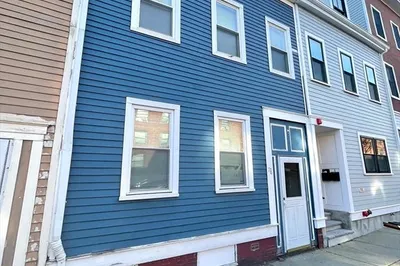78 Bunker Hill Street 1