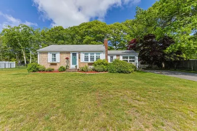 56 Crowes Purchase Rd