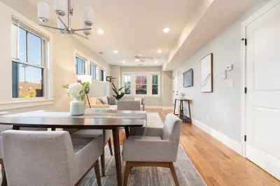 2767 Washington Street #2