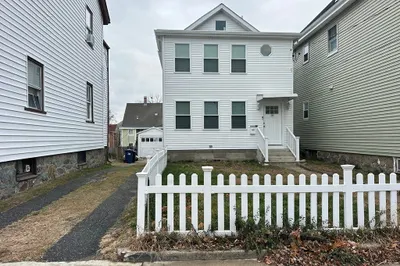 39 Snow St #Single