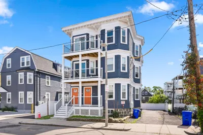 81 Homes Ave #3 1