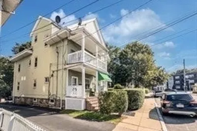 9 Harding Road #2