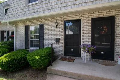 15 Plantation Dr #15 1