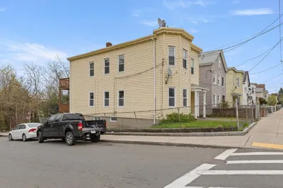 205 Webster Ave