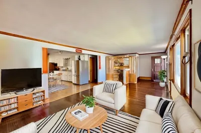 31 John St #1