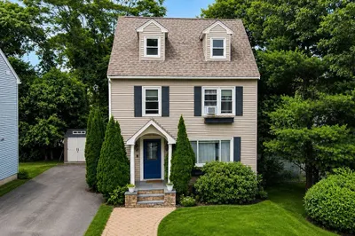 14 Loyola Cir 1