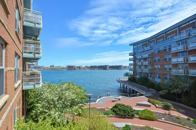 3 Battery Wharf #3306 1