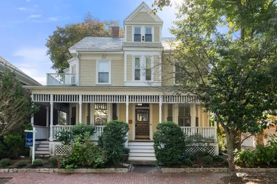 58 Trowbridge Street #2