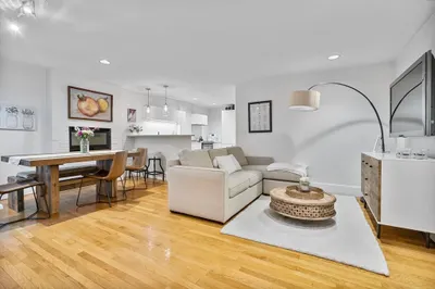 73 Marlborough St #1 1