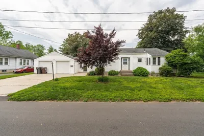 34 Coolidge Ave 1