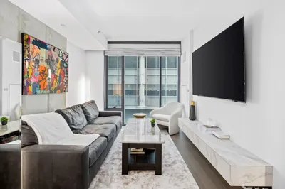 55 Lagrange St #508
