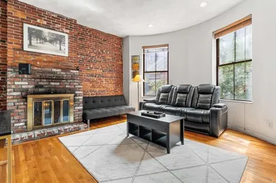 4 Union Park Street #4