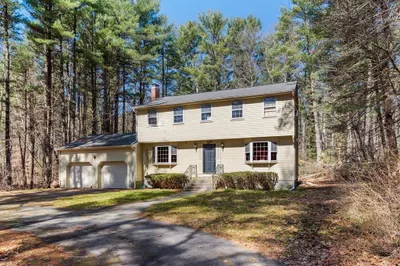 11 Forest Rd
