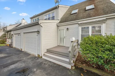 23 Orono St