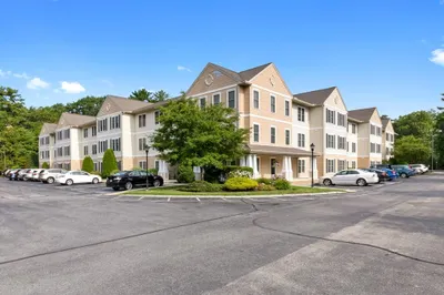 135 Beach Rd #217 1