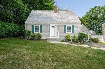 15 Eustis Avenue